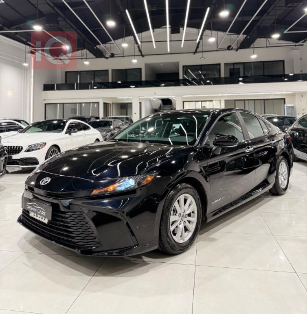 تۆیۆتا کامری